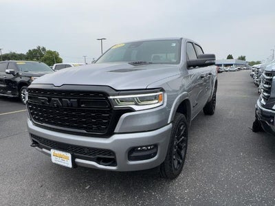 2025 RAM 1500 Limited Crew Cab 4x4 5'7" Box