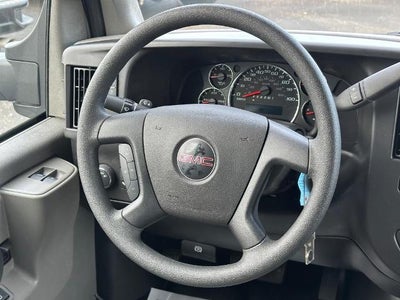 2024 GMC Savana Cutaway 3500 1WT