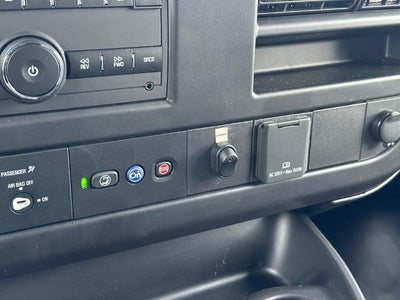 2024 GMC Savana Cutaway 3500 1WT