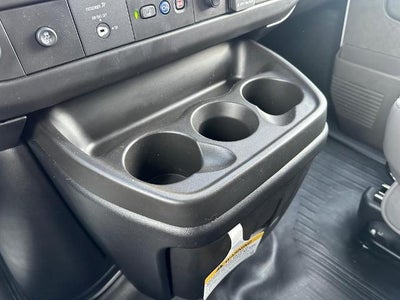 2024 GMC Savana Cutaway 3500 1WT