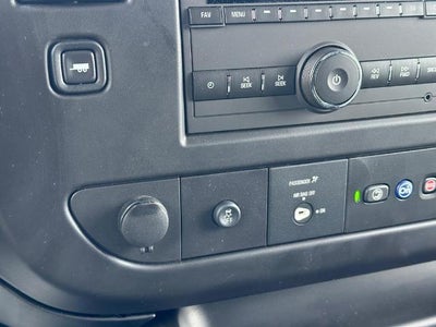 2024 GMC Savana Cutaway 3500 1WT