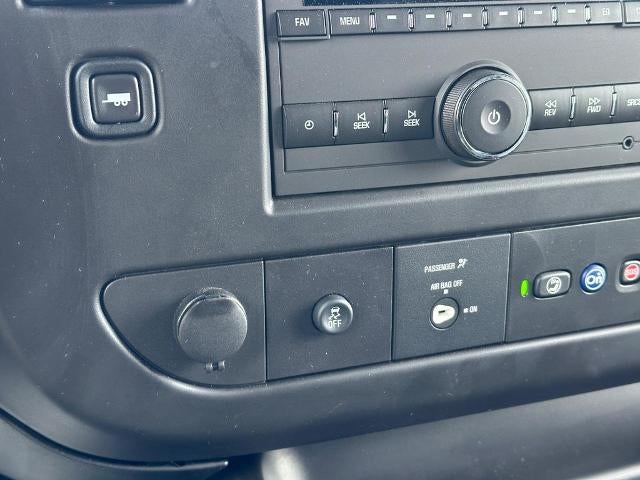 2024 GMC Savana Cutaway 3500 1WT