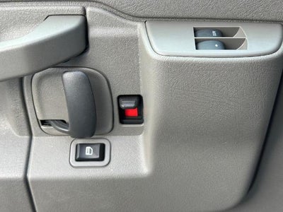 2024 GMC Savana Cutaway 3500 1WT