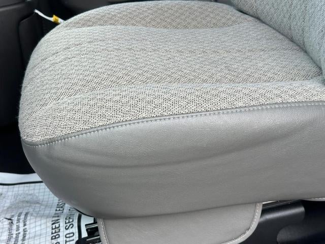 2024 GMC Savana Cutaway 3500 1WT