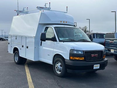 2024 GMC Savana Cutaway 3500 1WT