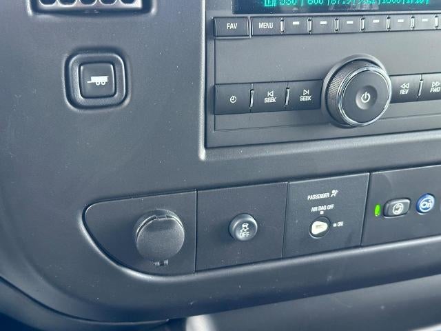 2024 GMC Savana Cutaway 3500 1WT