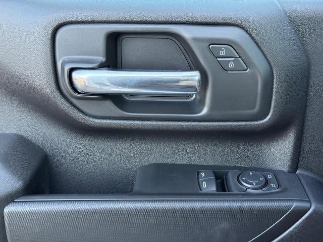 2025 GMC Sierra 3500 HD Pro