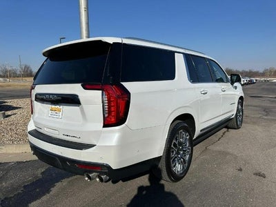 2023 GMC Yukon XL Denali Ultimate