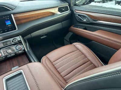 2023 GMC Yukon XL Denali Ultimate