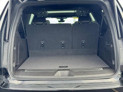 2021 Chevrolet Suburban High Country