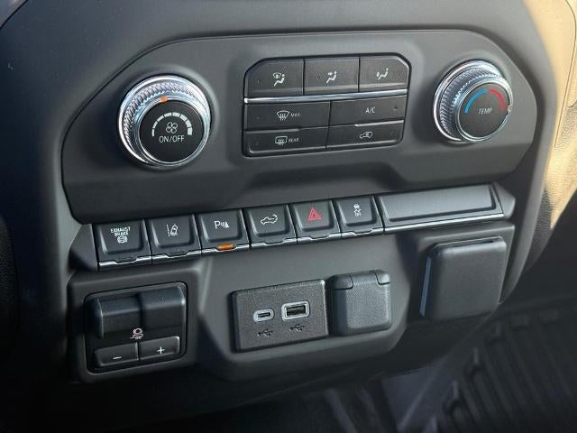 2025 GMC Sierra 3500 HD Pro