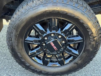 2025 GMC Sierra 3500 HD AT4