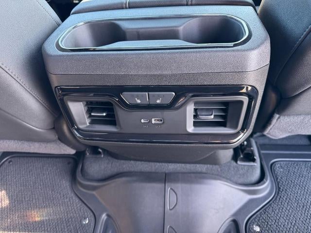 2025 GMC Sierra 3500 HD AT4