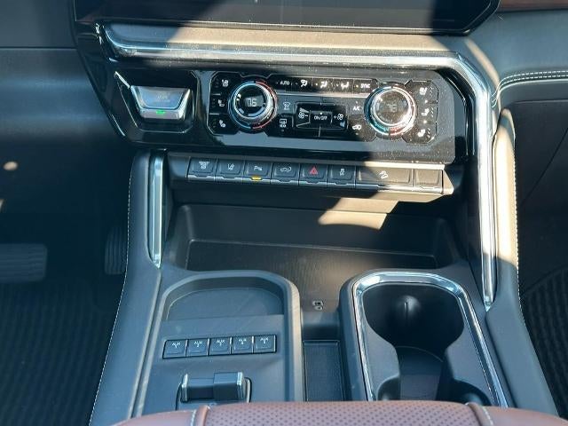 2025 GMC Sierra 3500 HD Denali Ultimate