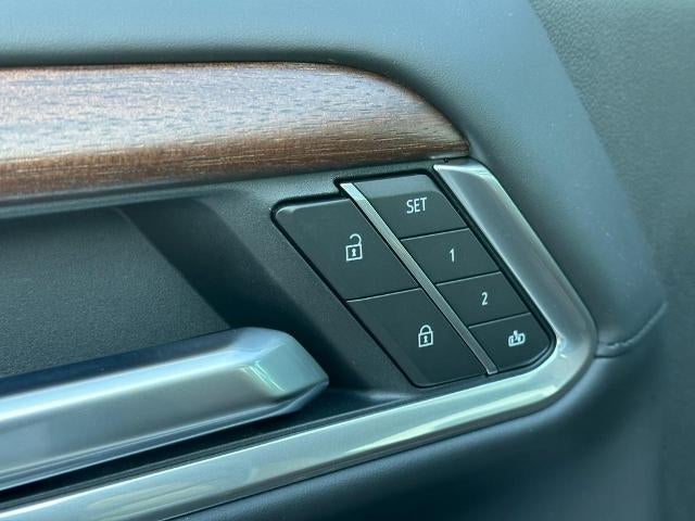 2025 GMC Sierra 3500 HD Denali Ultimate