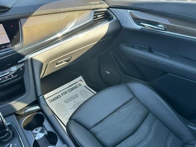 2024 Cadillac XT6 Premium Luxury