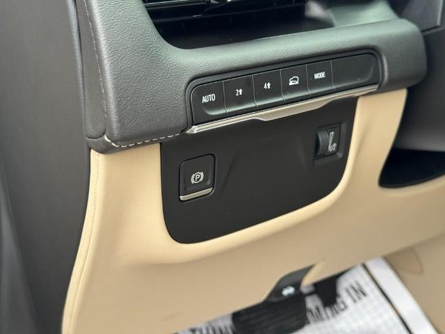 2024 Cadillac Escalade ESV Premium Luxury