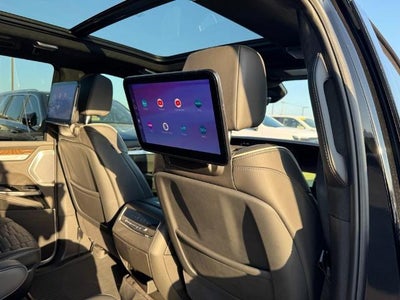 2025 Cadillac Escalade Premium Luxury Platinum