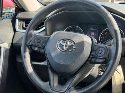 2022 Toyota RAV4 Hybrid LE