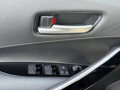 2025 Toyota Corolla Hatchback XSE